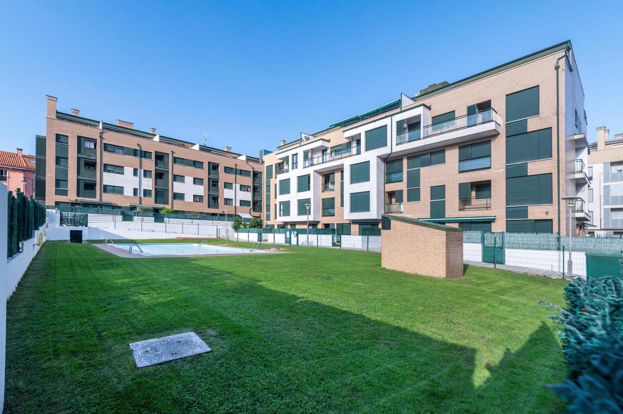 Alloru, Apartamento Con Piscina La Playa A 3 Km Vut-2714-As Llanes Exterior photo